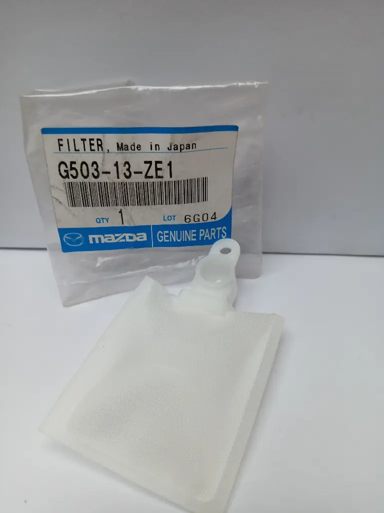 PREFILTRO DE BOMBA DE COMBUSTIBLE MAZDA B2200 B2600 2001-2007 BT-50 2.2 2.6 2008-2016 CUADRADO