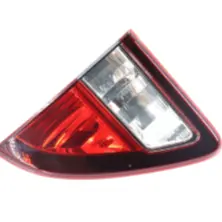 FARO POSTERIOR INTERIOR LH MAZDA BT-50 2017-2022