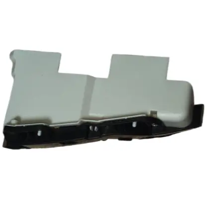 VINCHA SOPORTE GUARDACHOQUE DELANTERO LH BT-50 2008-2016 PLASTICO